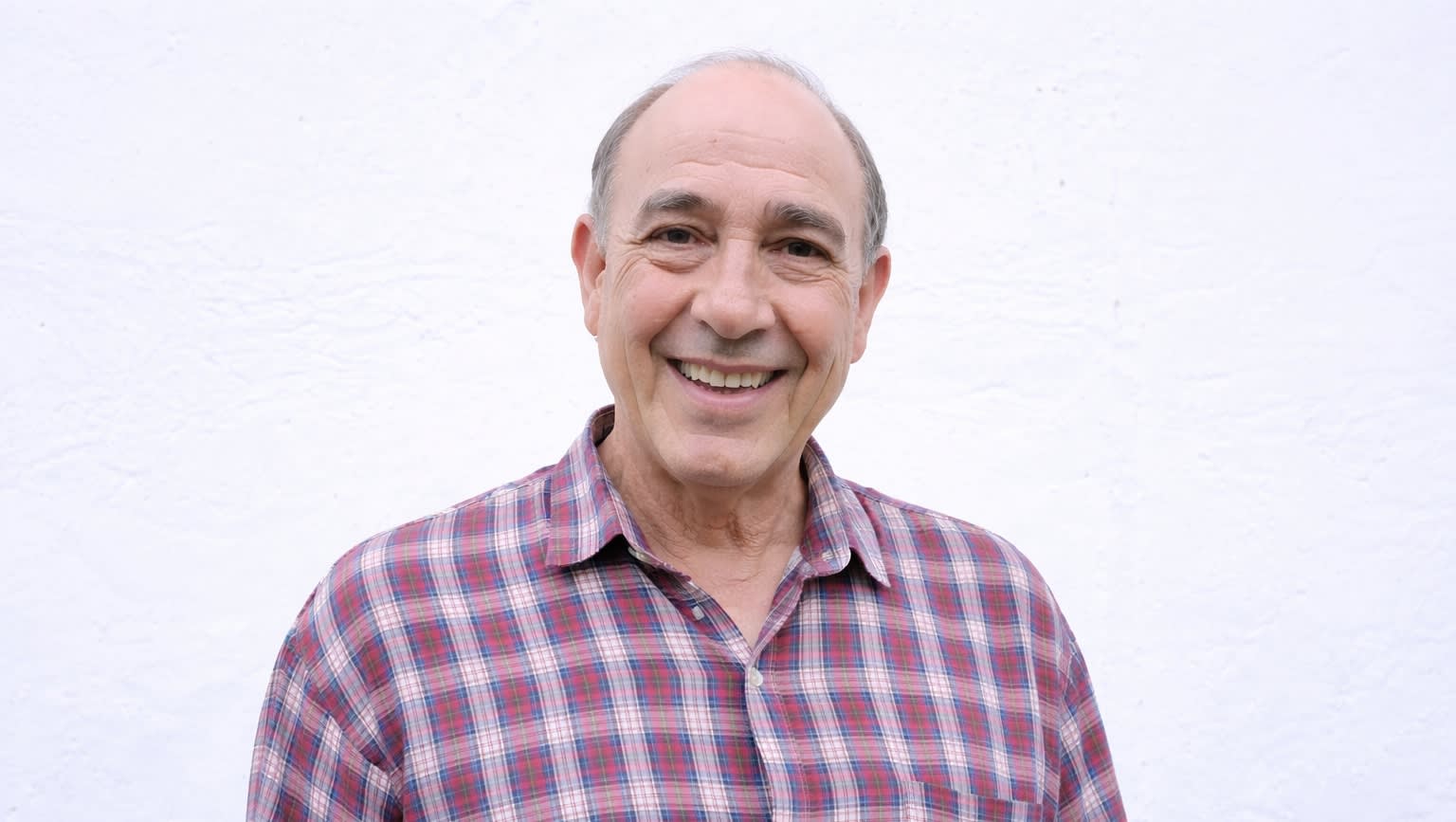 Tony Santotome, Constelaciones Familiares y la exploración de los lazos