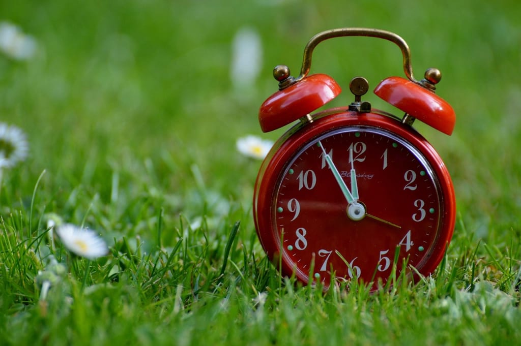 Hora Espejo 15:51, El Poder del Amor Propio y la Sanación – imagen 2 Imagen relacionada con Hora Espejo 15:51, El Poder del Amor Propio y la Sanación