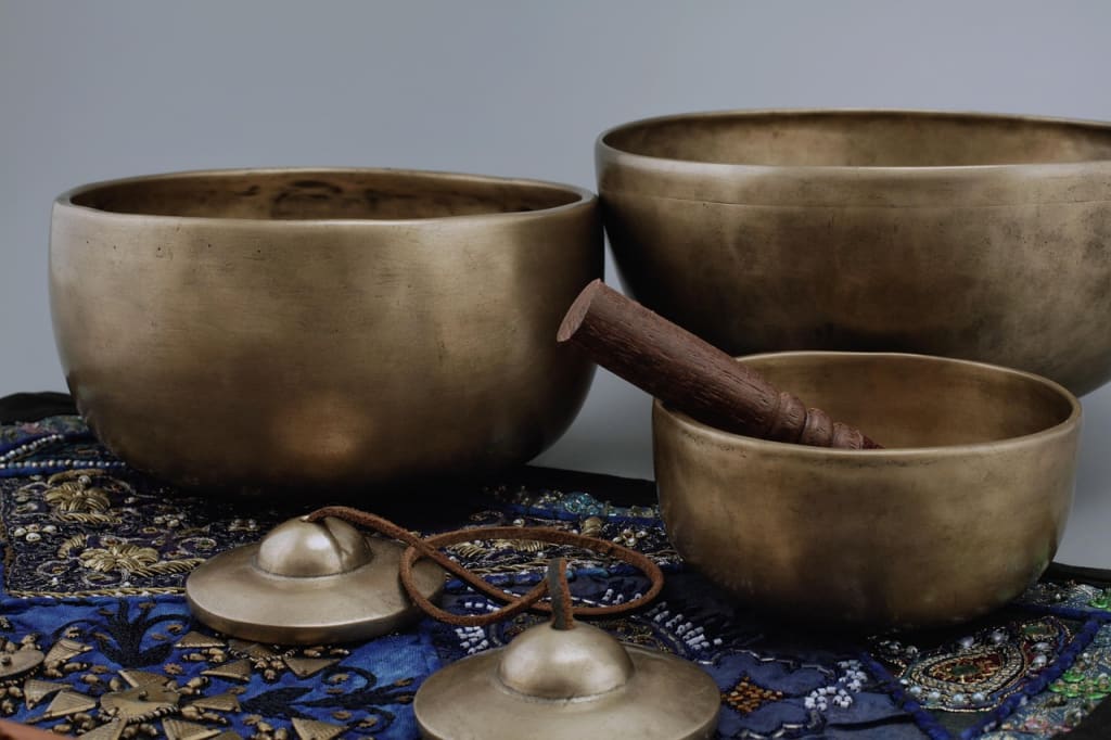 Meditación sonora: cómo los cuencos tibetanos y las frecuencias 432 Hz están sanando almas – imagen 2 Imagen relacionada con Meditación sonora: cómo los cuencos tibetanos y las frecuencias 432 Hz están sanando almas