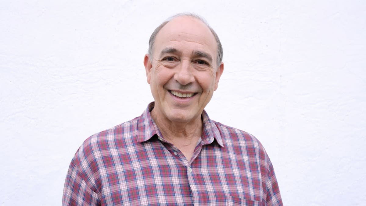 Tony Santotome, Constelaciones Familiares y la exploración de los lazos