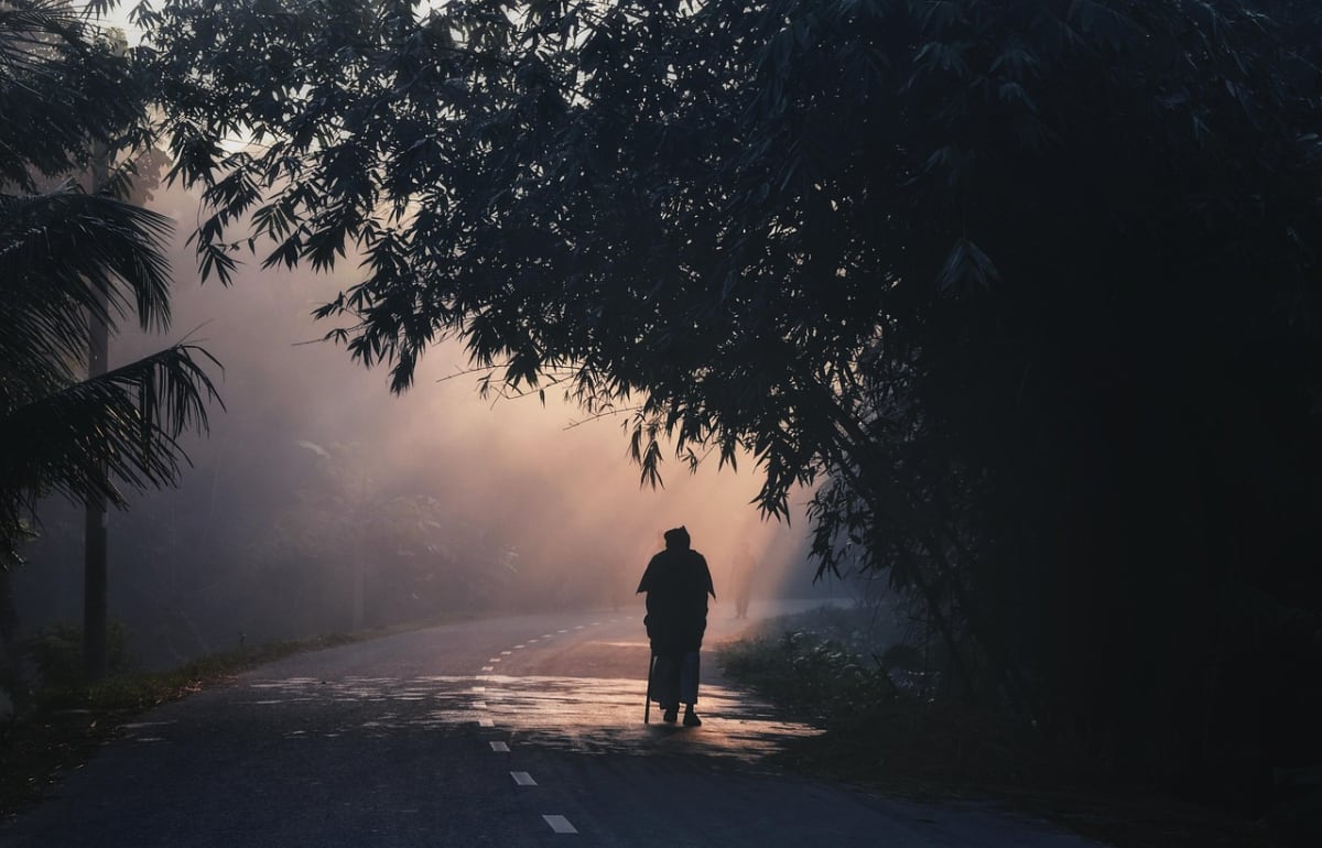 Tu mañana define tu vibración: 3 pasos simples para blindar tu energía antes de las 8 AM. 5 Imagen relacionada con Tu mañana define tu vibración: 3 pasos simples para blindar tu energía antes de las 8 AM.