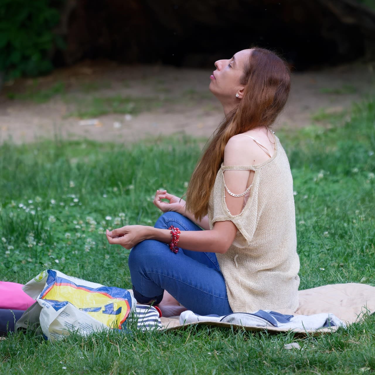 Imagen relacionada con Tu energía cambia al meditar: la verdad sobre la vibración cuántica del cuerpo humano