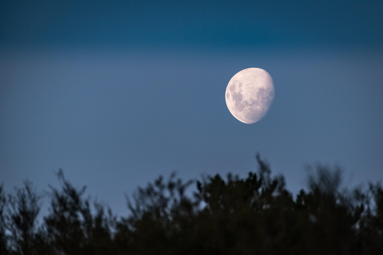 Imagen relacionada con "Una vez cada luna azul" por qué este fenómeno raro abre una ventana cósmica