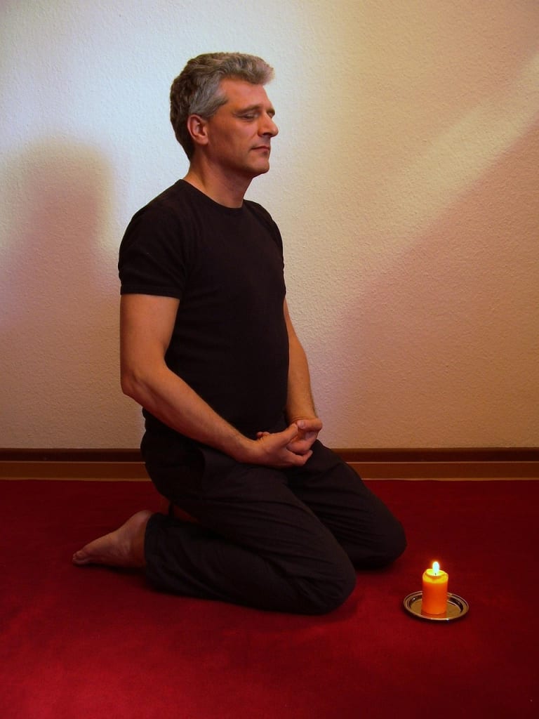 Imagen relacionada con Zazen: la meditación Zen que los monjes usan para alcanzar la iluminación (y tú puedes practicar en casa)