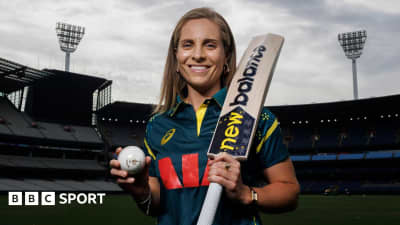 Molineux to succeed Healy as Australia captain