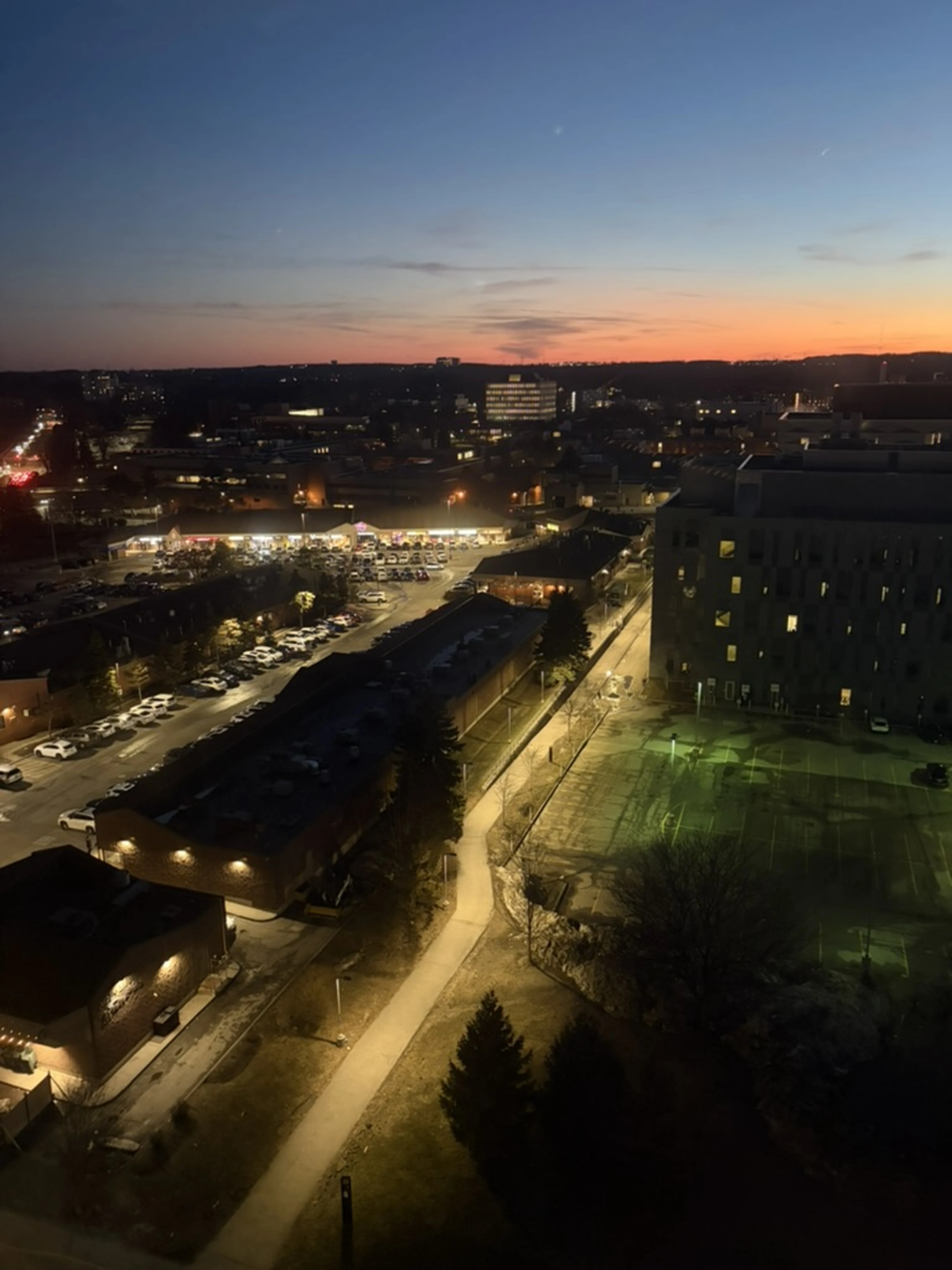 A5F94517-C21F-404F-BCC9-DED084F81694_1_105_c_uwbvv8