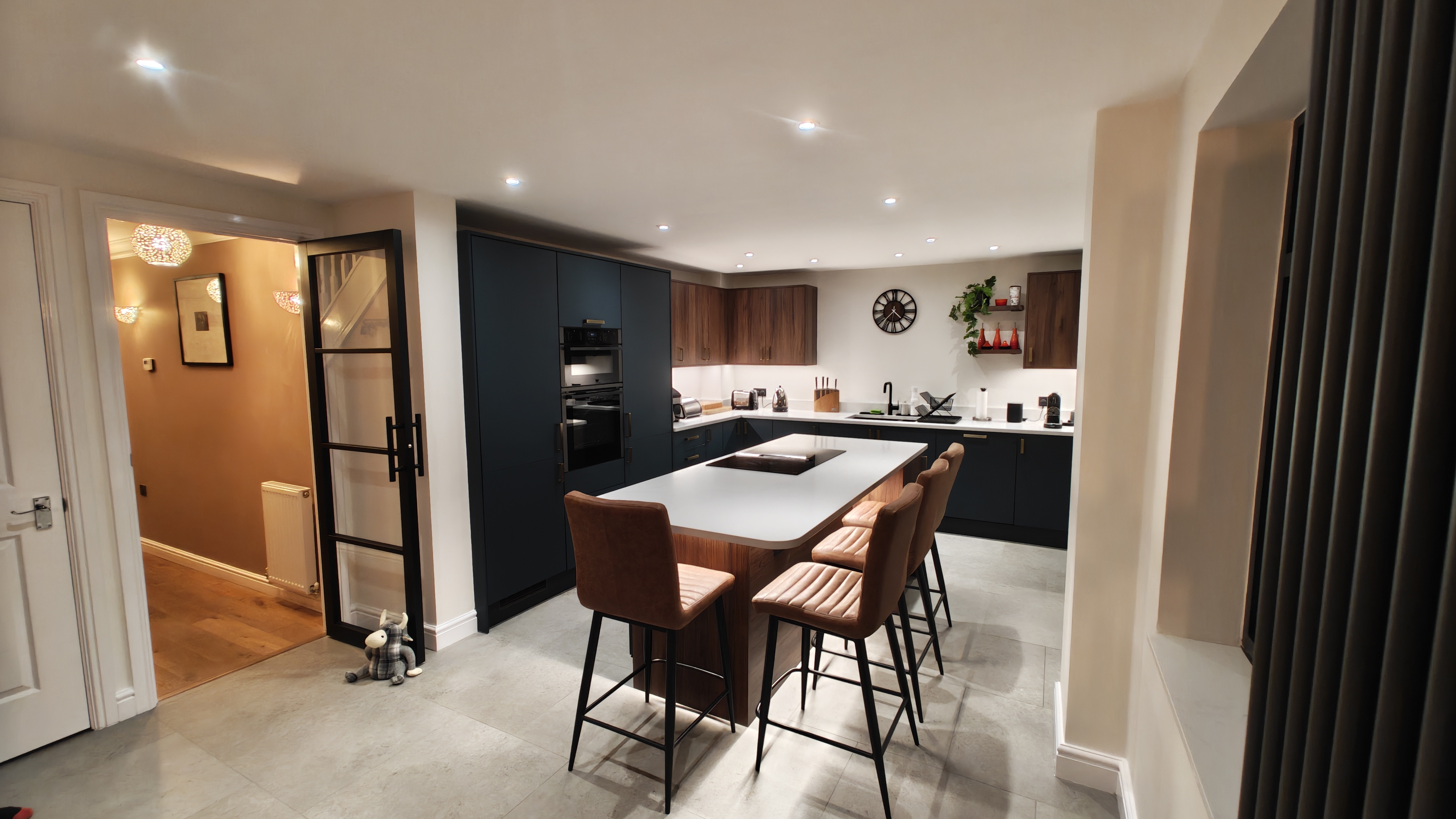 Modern kitchen