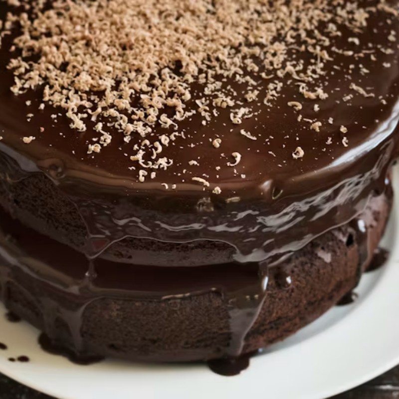 Chocolate Drip Cake