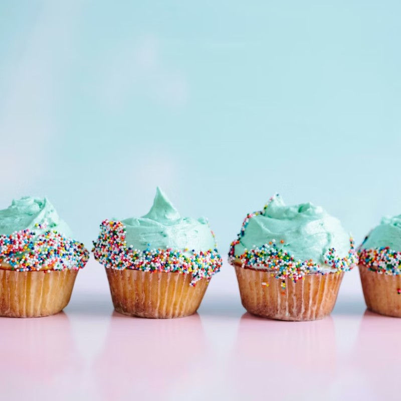 Vanilla Sprinkle Cupcakes
