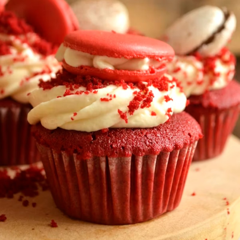 Red Velvet Macaron Cupcakes