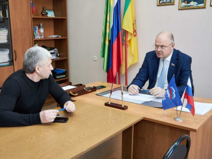 Вадим Супиков взял на контроль обращения граждан