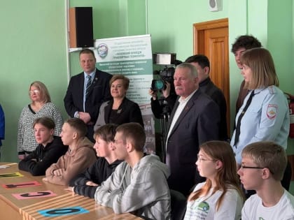 Александр Артамошкин напутствовал участников проекта 