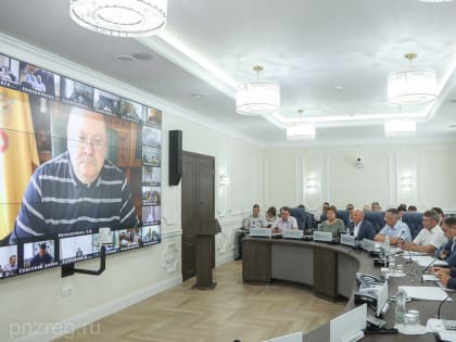 Олег Мельниченко поддержал инициативу по подготовке механизаторов в специализированных колледжах