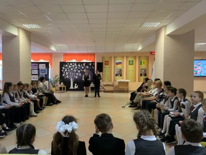 Сергей Казаков поприветствовал участников мероприятия «День книгодарения»