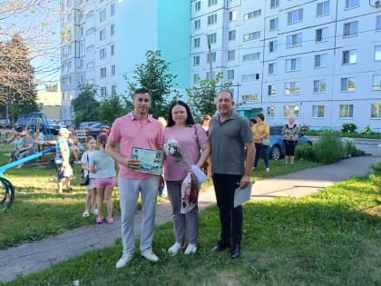 Праздник двора объединил жителей улицы Тепличной