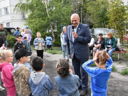 Праздник двора в Пензе: радость для детей и заботы для взрослых