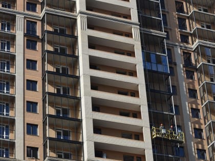 Ужесточение условий по семейной ипотеке — удар по экономике и демографии