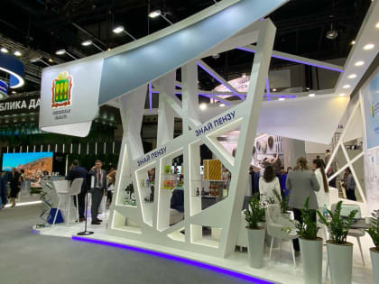 Олег Мельниченко прибыл на ПМЭФ и анонсировал подписание 15-ти соглашений