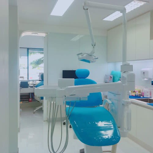 คลินิกทันตกรรม ไอดี 81 ID 81 DENTAL CLINIC