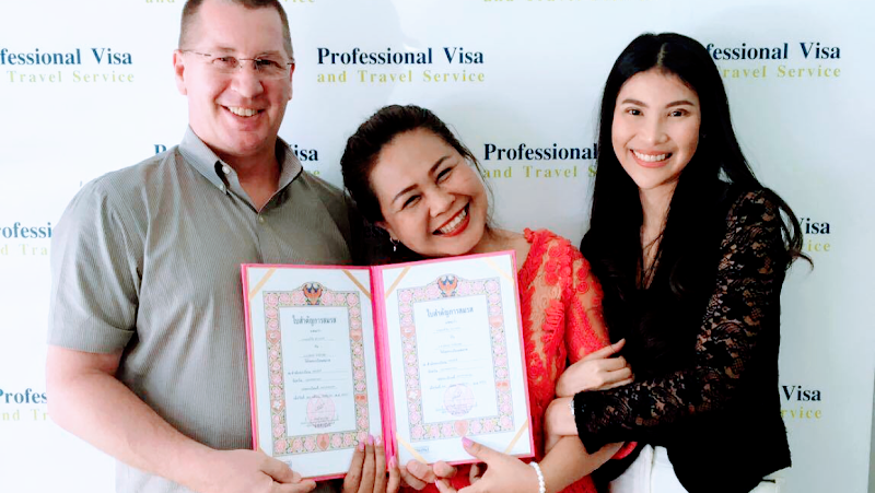 บริษัท โปรเฟสชั่นแนลวีซ่า แอนด์ ทราเวล เซอร์วิส จำกัด