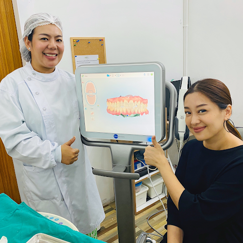 HOBS Dental Clinic เตาปูน- จัดฟัน invisalign วีเนียร์ รากเทียม ทำฟัน กรุงเทพ
