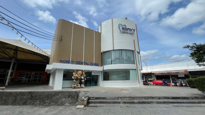 Konvy Dental Clinic (Bang Kapi Branch)