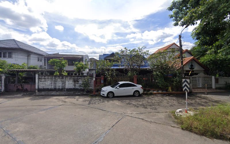 Language Lovers' Translation Centre Ltd., P.