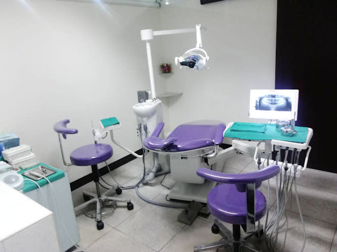 SKT Dental Center ศูนย์ทันตกรรมสุโขทัย