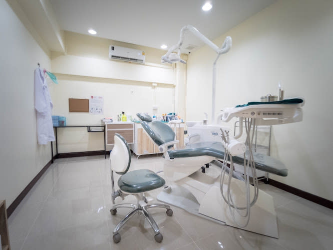 The Tree Dental Clinic Samrong คลินิกทัตกรรม เดอะทรีสำโรง