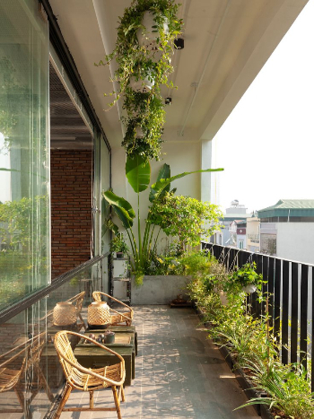 Balcony Decoration Service Image 32