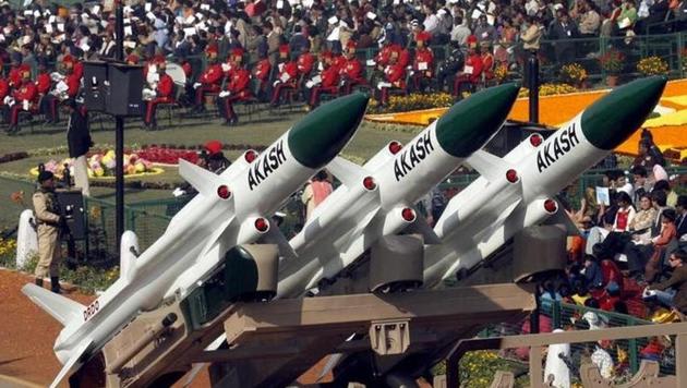 India Offers 'Brahmastra' Shield to UAE: Rajnath Singh Proposes Akash Missile Defense Against Houthi Threats