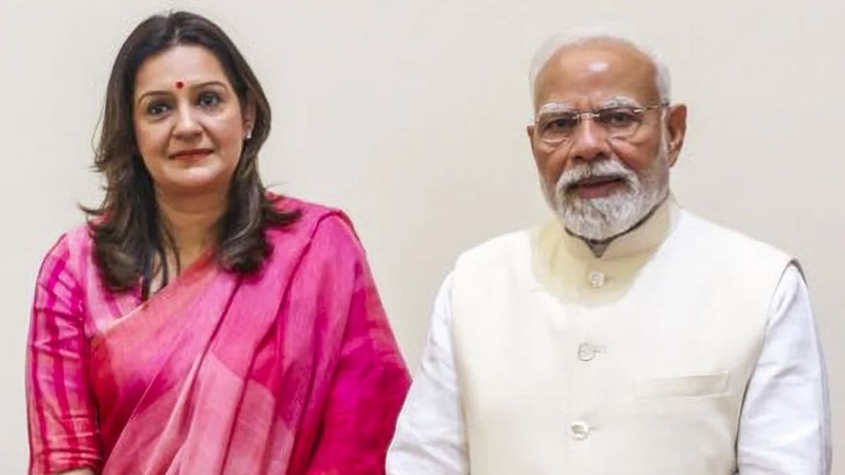 Priyanka Chaturvedi meets PM Modi, signals future political direction