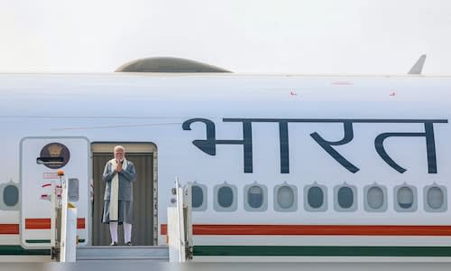 PM Modi Gets Grand Welcome in France, Set to Attend AI Summit & Meet Macron