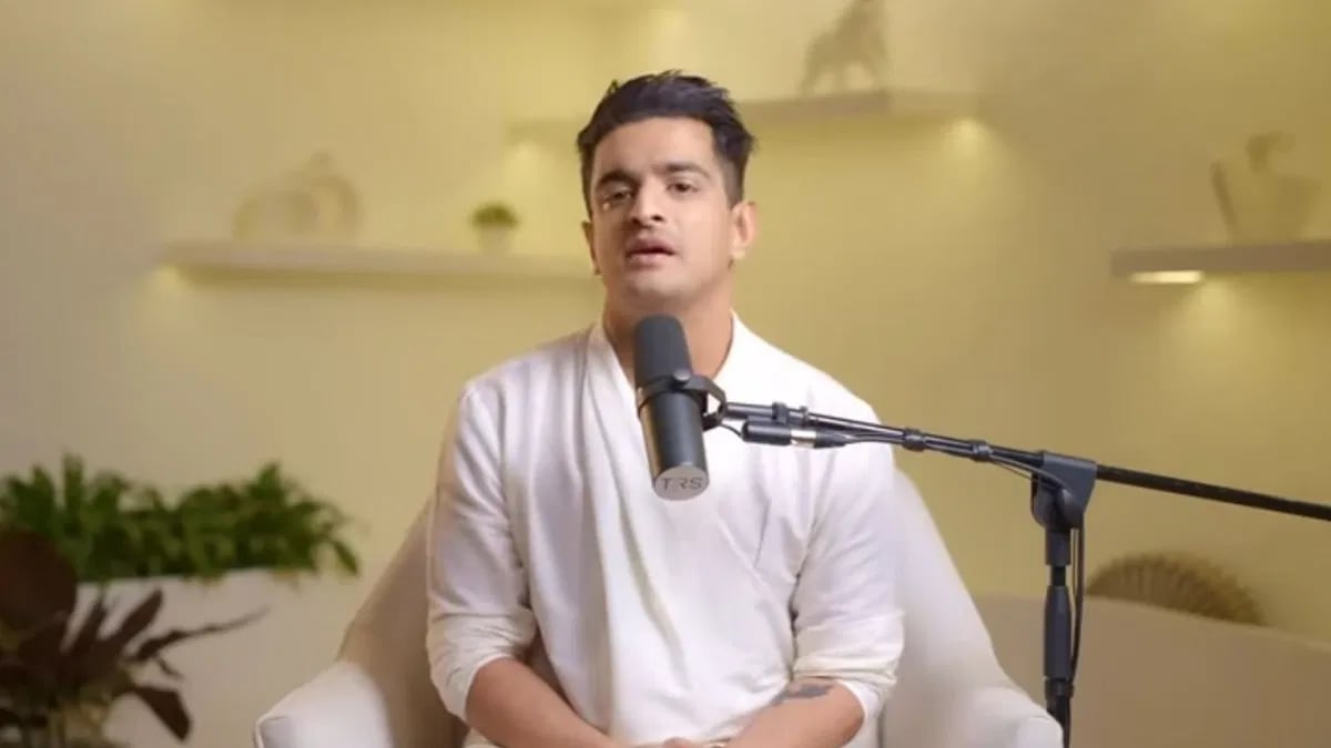 Supreme Court Lifts Ban on Ranveer Allahbadia’s Podcast, Issues Guidelines for ‘The Ranveer Show’