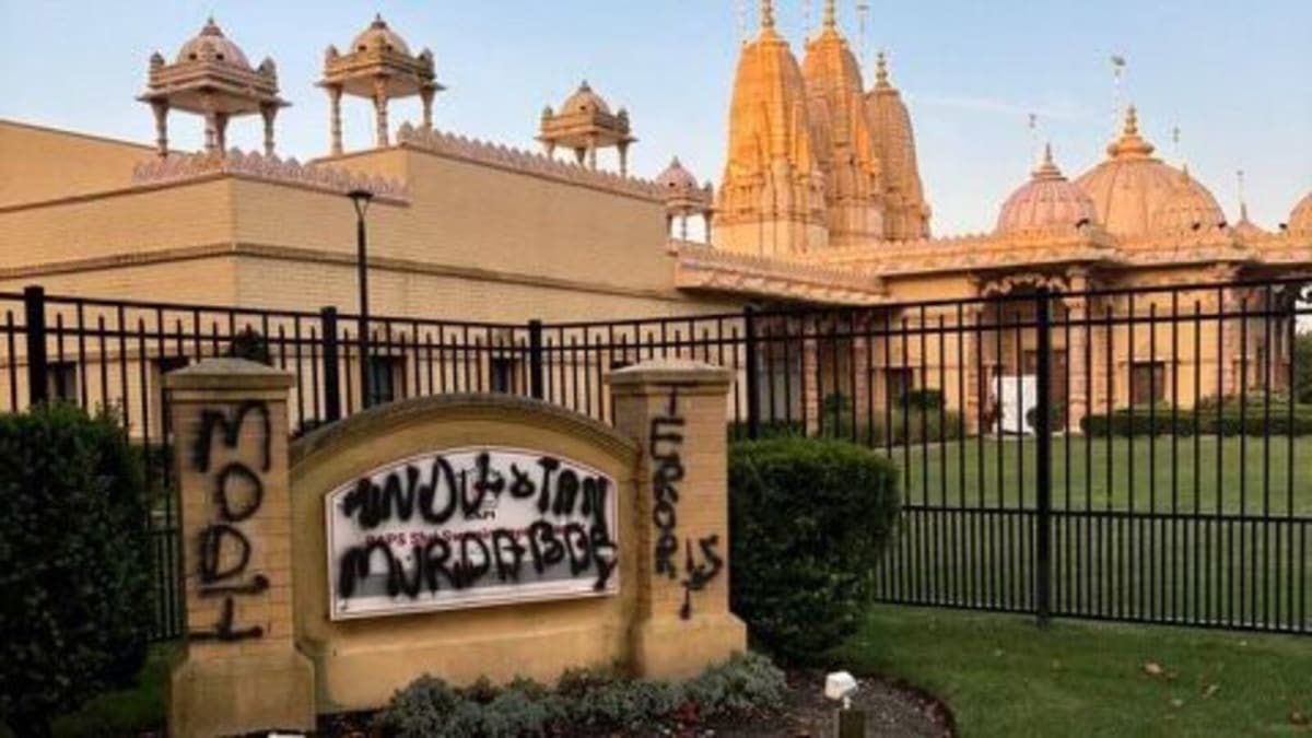 Hindu Temple Attacked in California: Swaminarayan Temple Vandalized, Anti-India Slogans Written on Walls