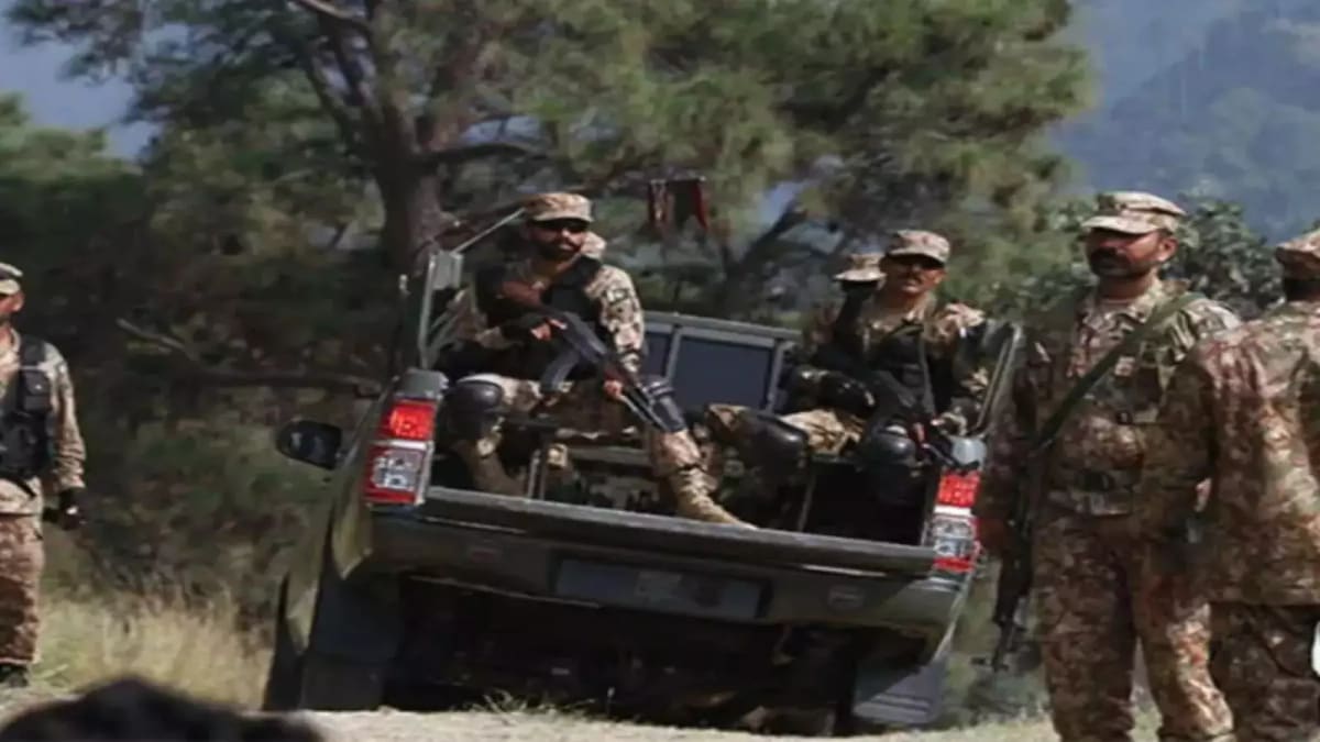 Pakistan's New 'Bhasmasura' Strikes: 4 Army Soldiers Killed in Deadly Attack!