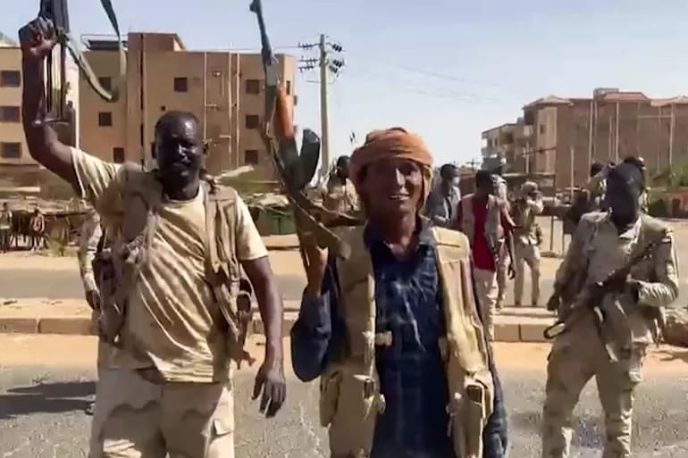 Sudan’s Army Seizes Presidential Palace! Is the Country on the Brink of Division?