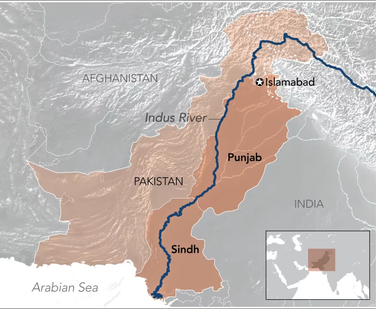Pakistan on the Brink of Rebellion! Sindh Erupts Over Punjab's $3.3 Billion Canal Project!