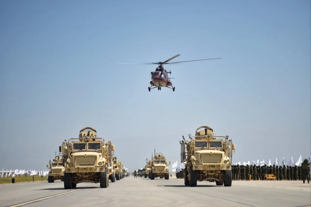 Pakistan Claims US Regains Bagram Airbase in Secret Taliban Deal - China on Edge