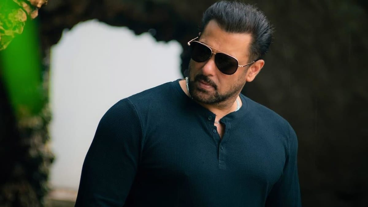 Salman Khan turns 60 as celebrities gather at farmhouse, security tightened