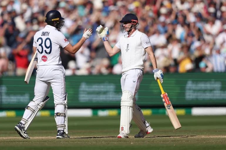 England beat Australia in fourth Ashes Test, first win in 15 years