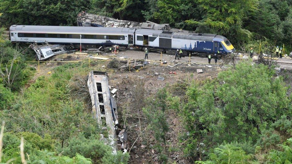 Passenger train derailment in Mexico kills 13, injures at least 98