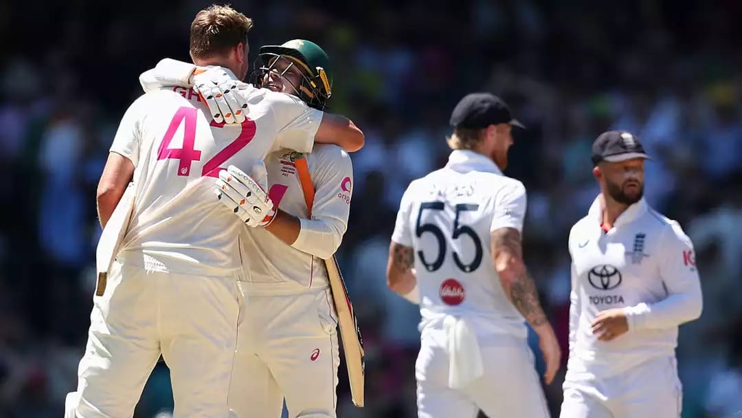 Australia seal Ashes 4-1 after five-wicket win over England in Sydney