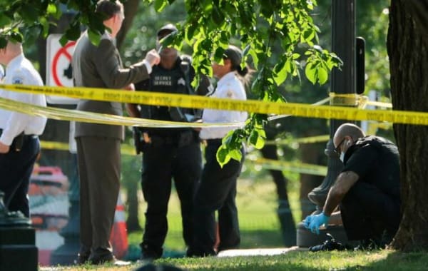 Suspect shot by Secret Service after gunfire near White House