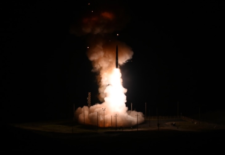 US Tests World's Most Powerful Nuclear Missile Minuteman III, Range Shocks Experts