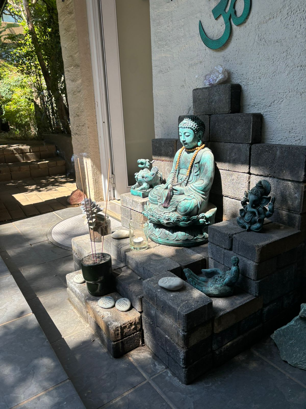 Wings & Me centre environment