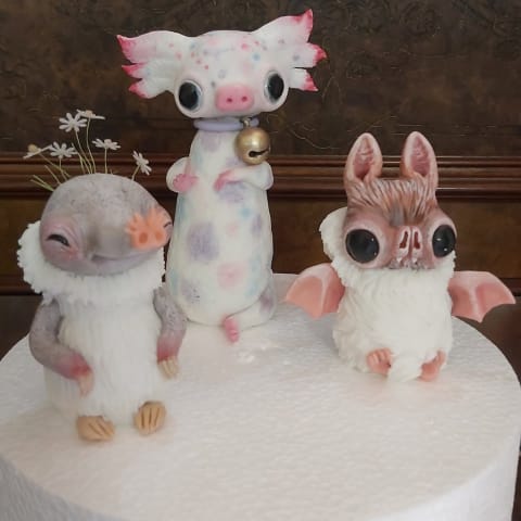 Toppers & Figurines by RJ Sugar Studio