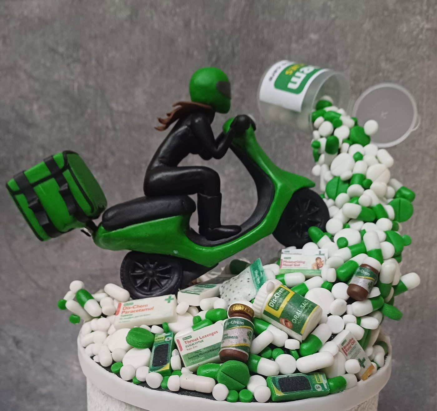 Toppers & Figurines by a baker in Centurion