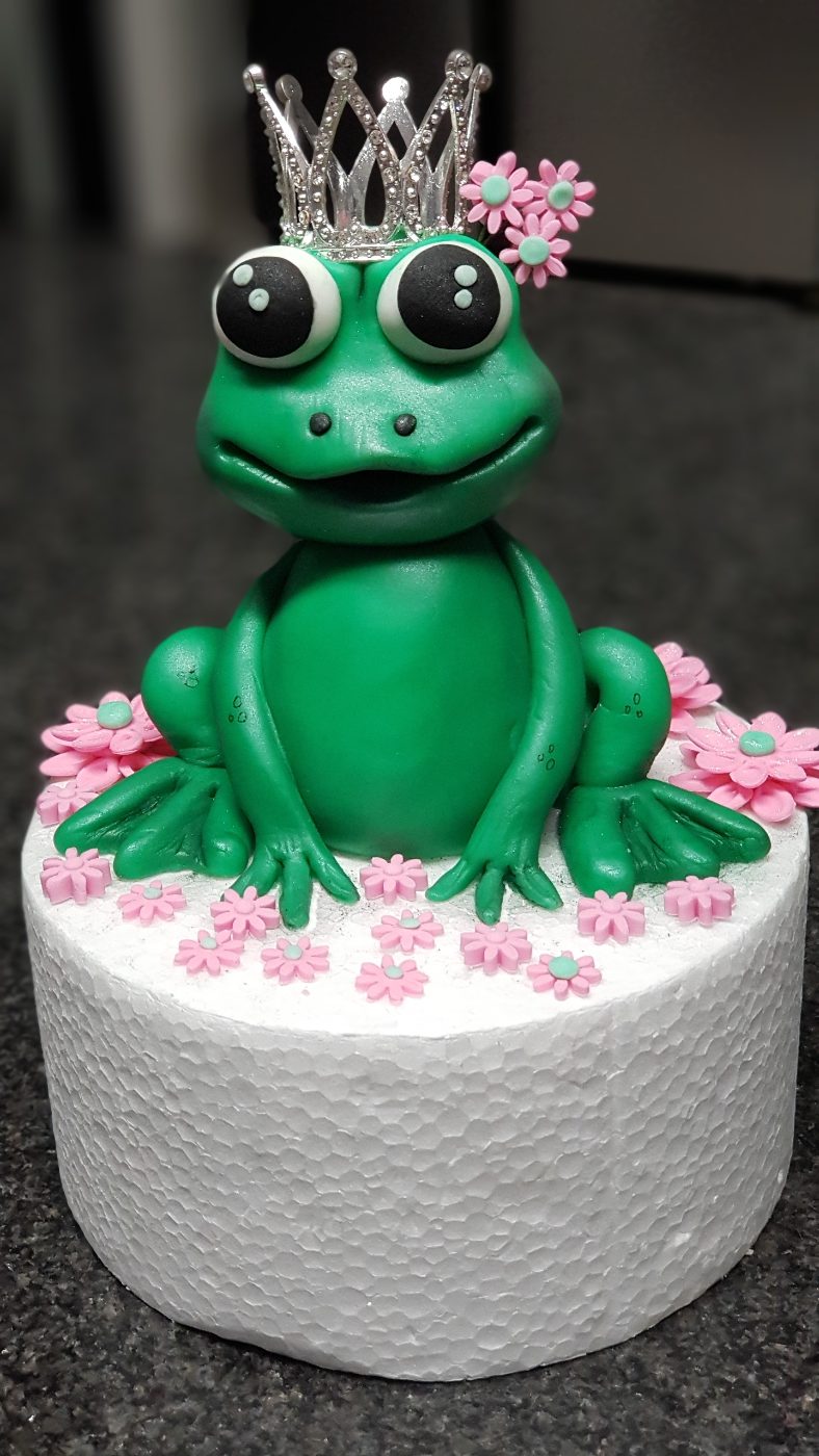 Toppers & Figurines by a baker in Centurion
