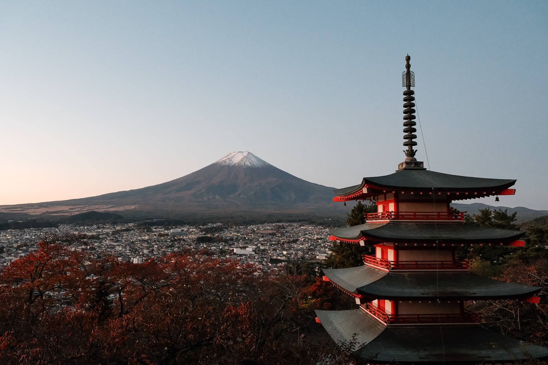 Tokyo street scene — Japan travel photography by Jerome Franceschi